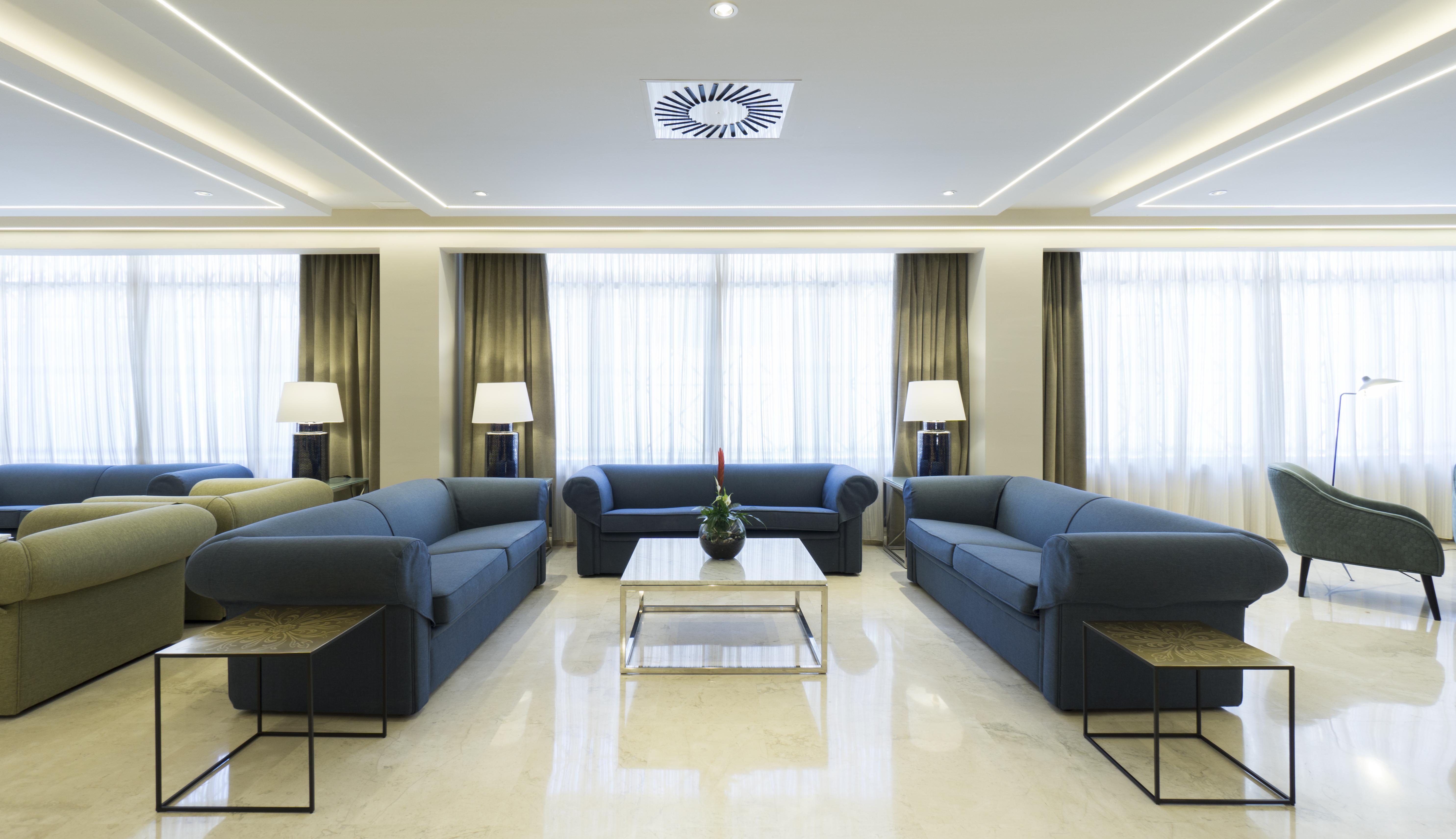 Hotel Apartamentos Pyr Fuengirola Luaran gambar