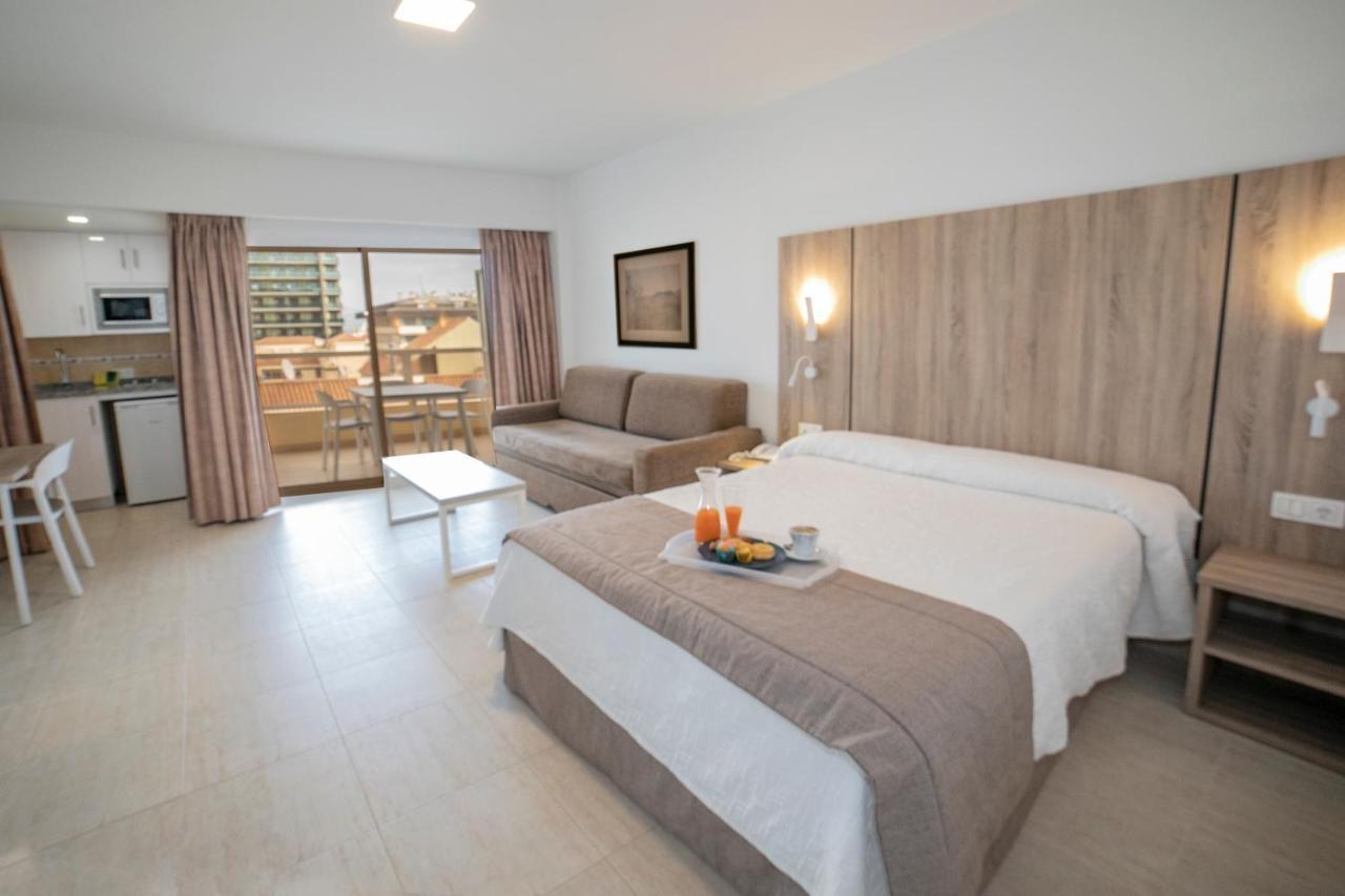 Hotel Apartamentos Pyr Fuengirola Luaran gambar