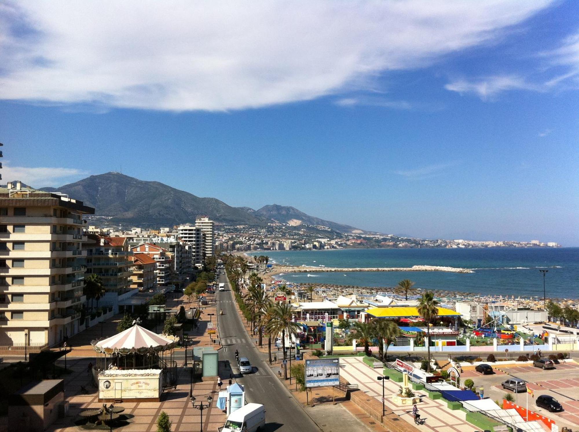 Hotel Apartamentos Pyr Fuengirola Luaran gambar