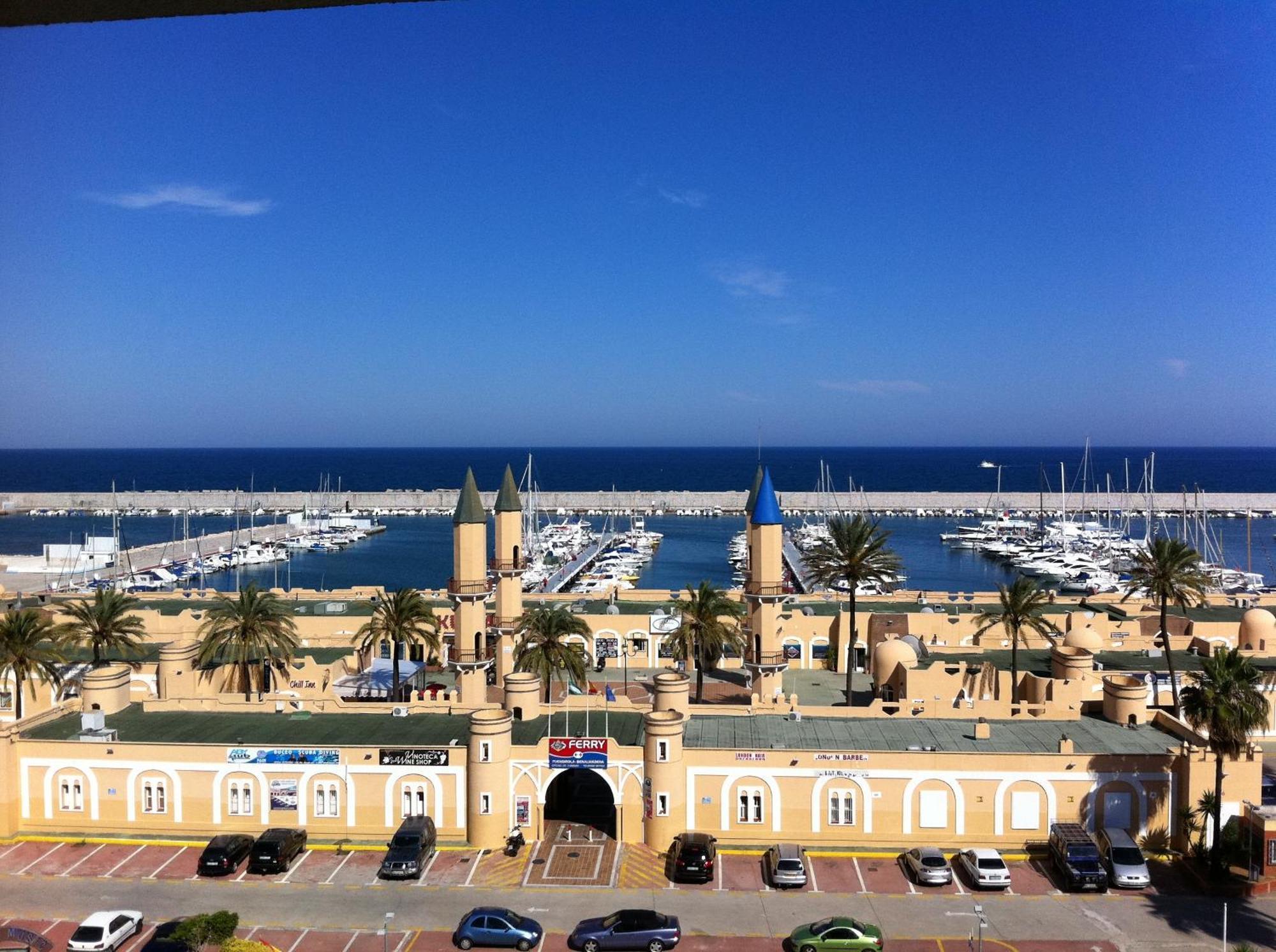 Hotel Apartamentos Pyr Fuengirola Luaran gambar