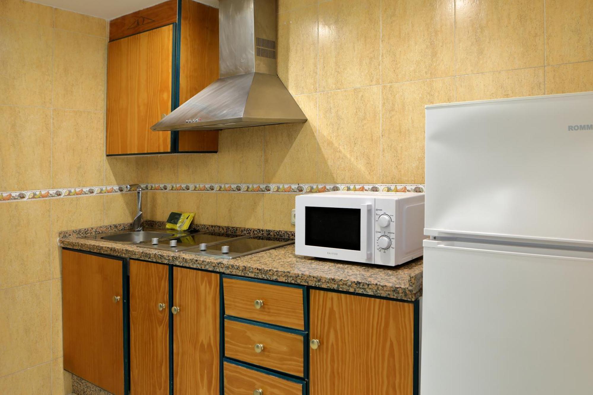 Hotel Apartamentos Pyr Fuengirola Luaran gambar
