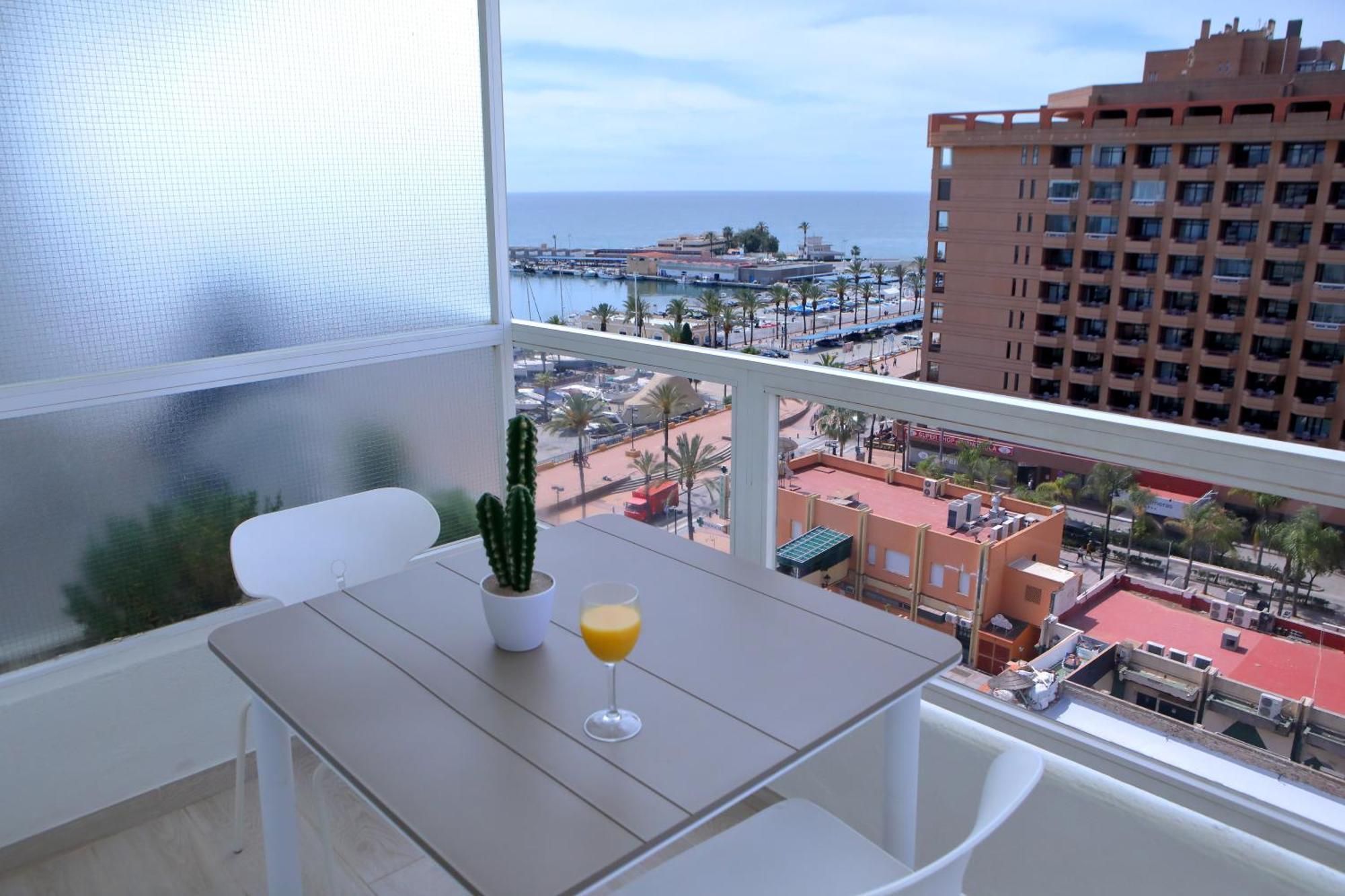 Hotel Apartamentos Pyr Fuengirola Luaran gambar