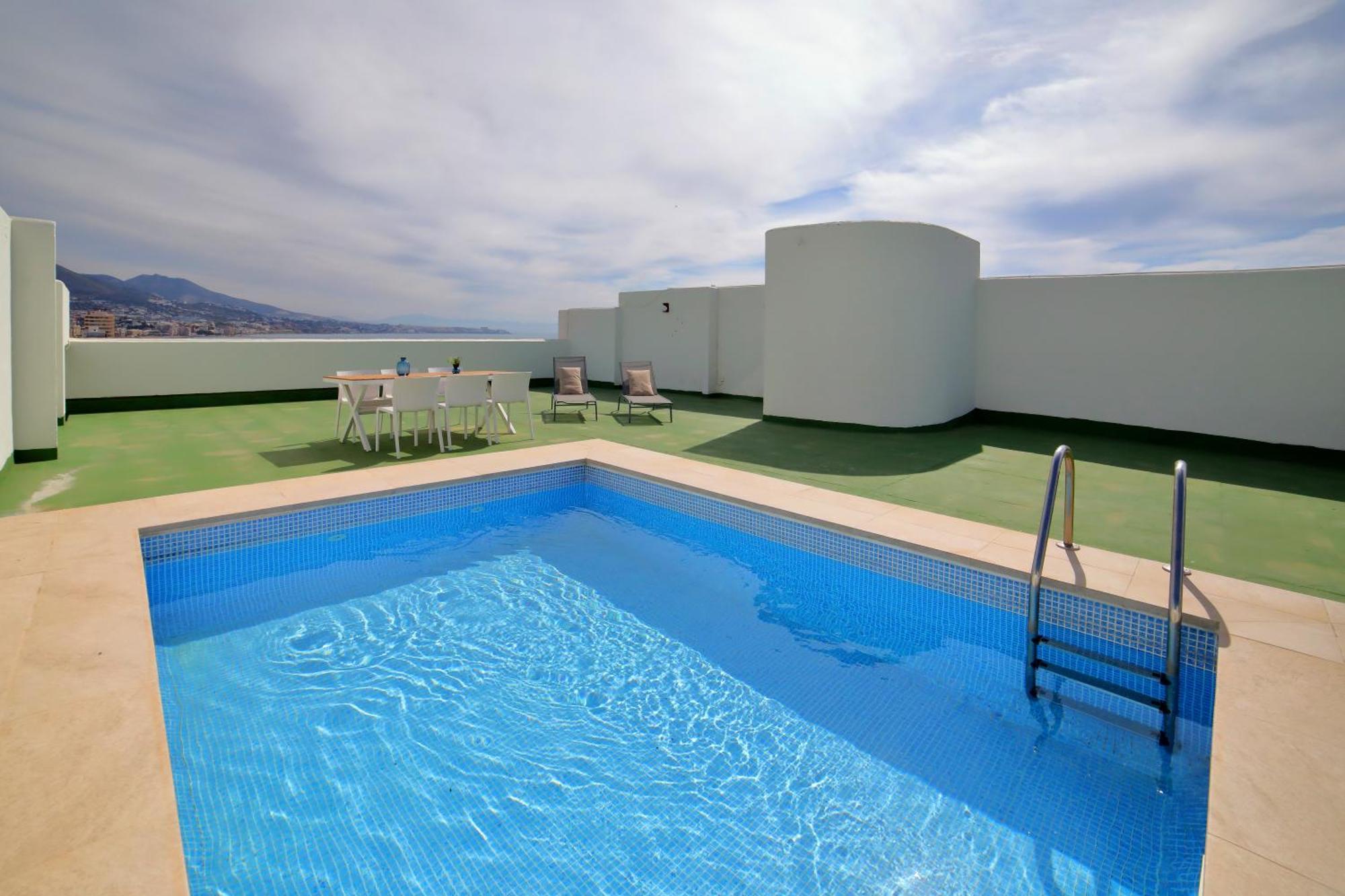 Hotel Apartamentos Pyr Fuengirola Luaran gambar